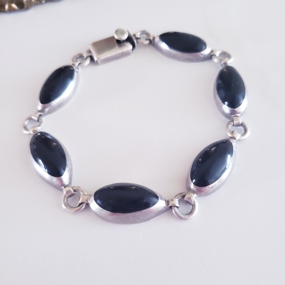 Vintage Mexico 925 Black Onyx & Sterling Silver Bracelet - Picture 13 of 13